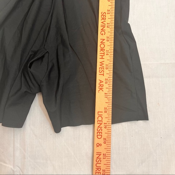 Spanx Star Power  SZ M Black High Waist Mid Thigh Shaper  Open Pack Seamless - Picture 4 of 9